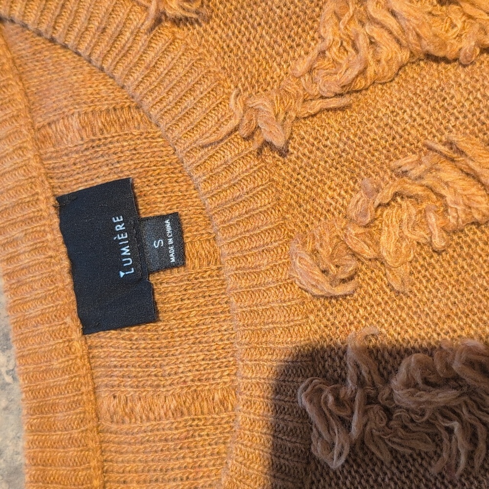 Sweater - Picture 2 of 5